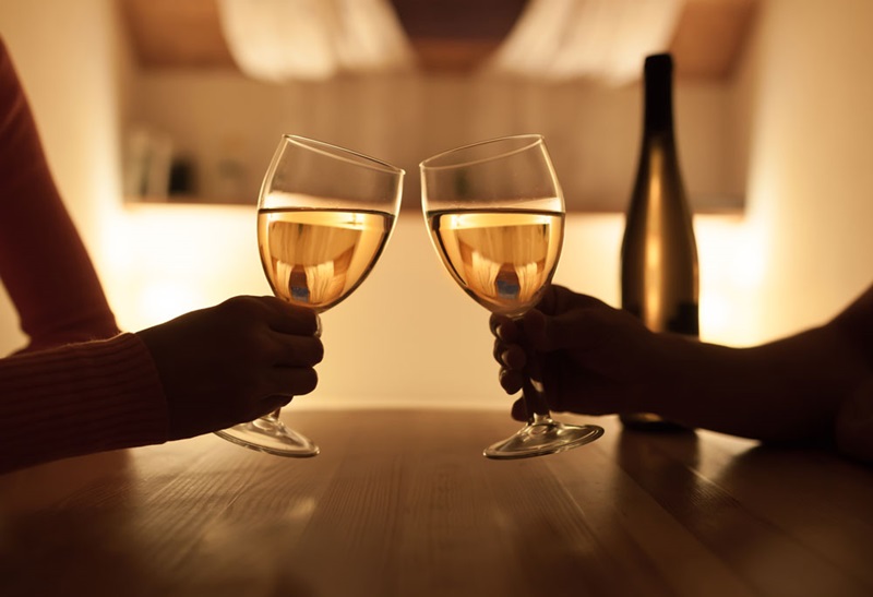 Siete vinos románticos para celebrar con tu persona favorita